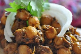 Dhaba Lane Halal Catering Profile 1